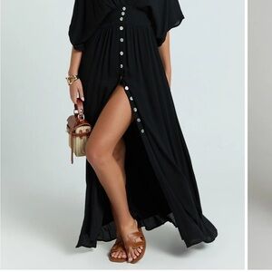 Sitting Pretty Maxi Dress size 6